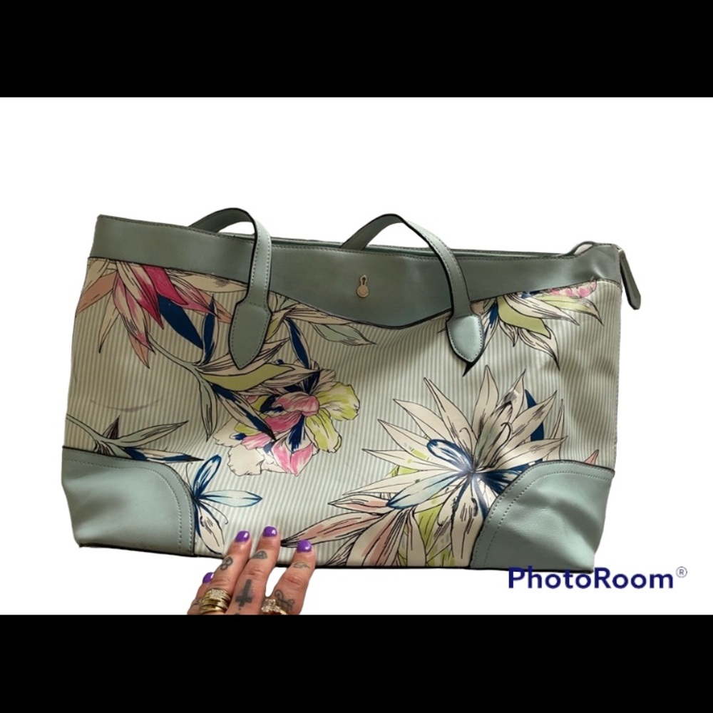 Floral tote
